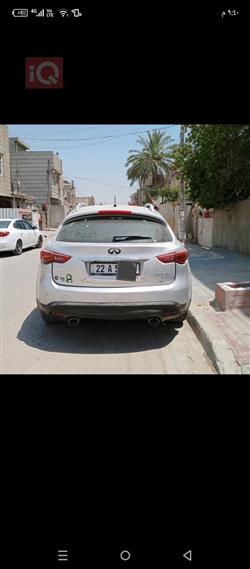 إنفينيتي FX